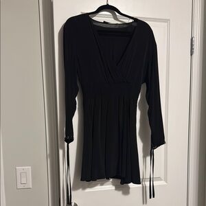 Elegant Black Long Sleeve Dress